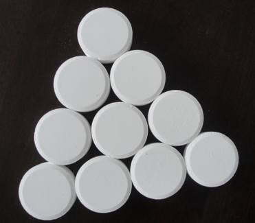 1-bromo-3-chloro-5,5-dimethylhydantoin BCDMH Bromine Tablets CAS NO. 32718-18-6