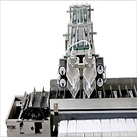 Automatic continuous high speed cartoning machine  