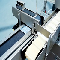 Multi-functional intelligent automatic cartoning machine  