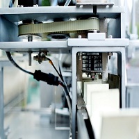 Multi-functional intelligent automatic cartoning machine  