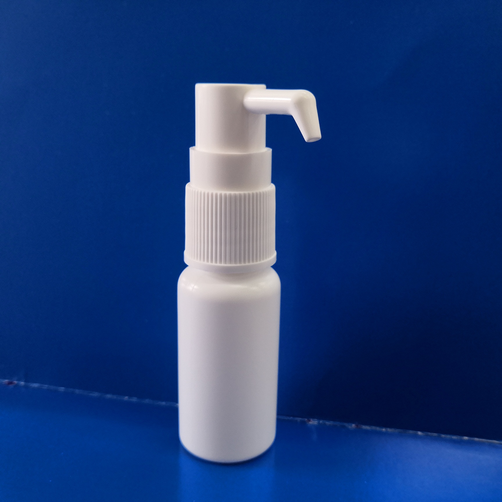 Bona's one-drop pump for viscous formulations  