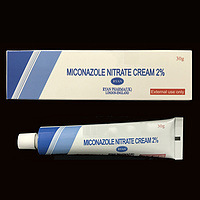 Miconazole nitrate cream, 2%/30g