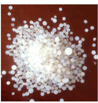 Macroporous silica gel