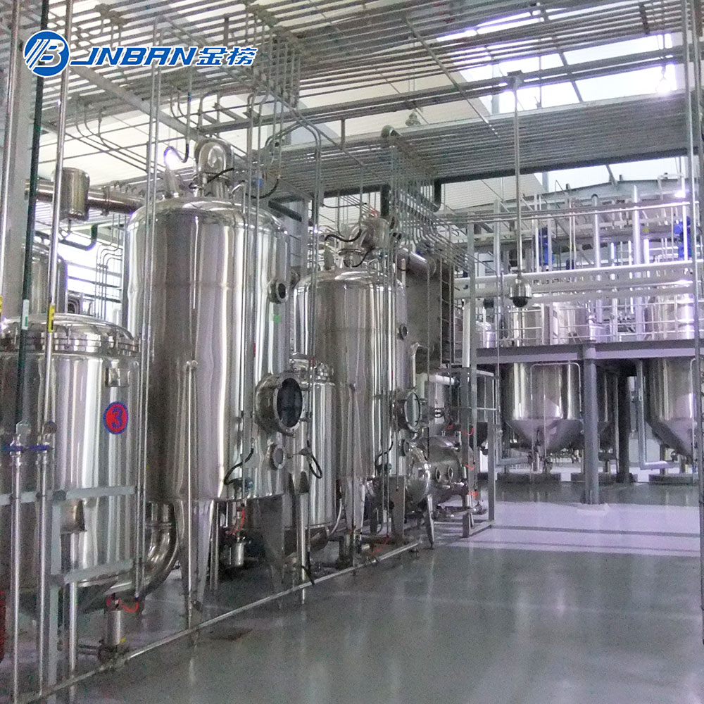 Multifunctional Triple Effect vacuum Evaporator concentrator equipment for herb  