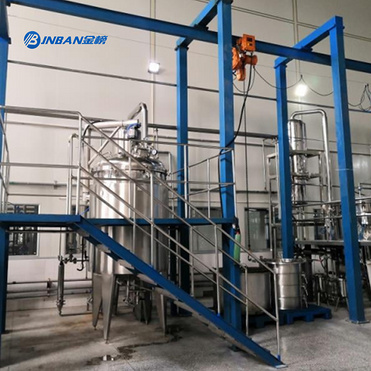 Multifunctional Stainless steel Low temperature vacuum eucalyptus oil solvent extraction machine