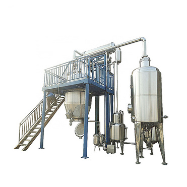 Multifunctional Stainless steel Low temperature vacuum eucalyptus oil solvent extraction machine