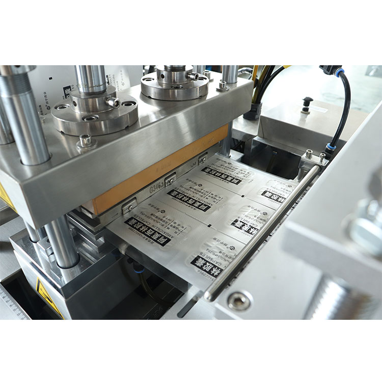 DPH-260 Roller Type Fully Automatic Blister Packing Machine  