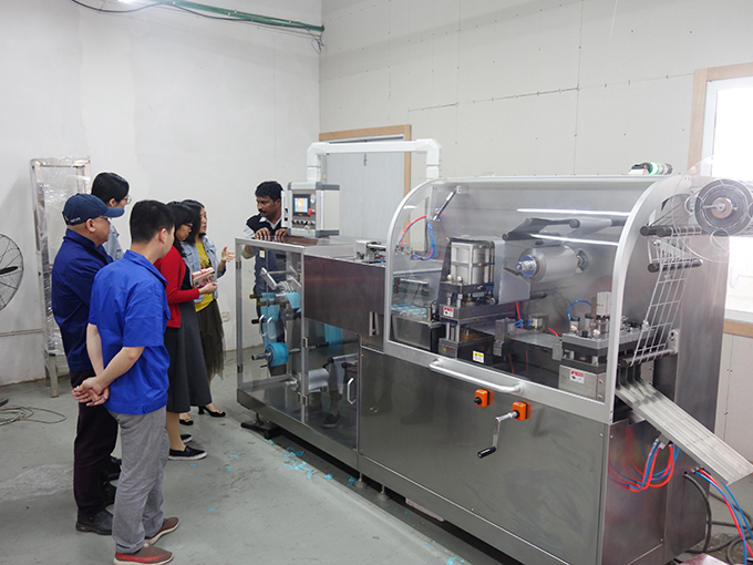 KFM-230 Automatic Oral Thin Film Packaging machine  