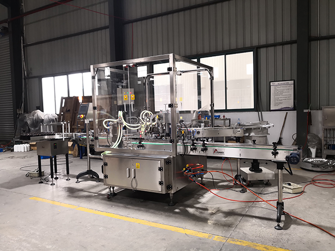 ALF3 Rotary-Type Liquid Filling, Plugging And Capping Monobloc  