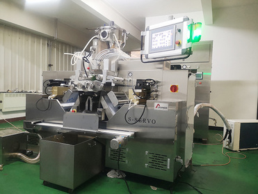 YWJ100 Fully Automatic Soft Gelatin Encasulation Machine