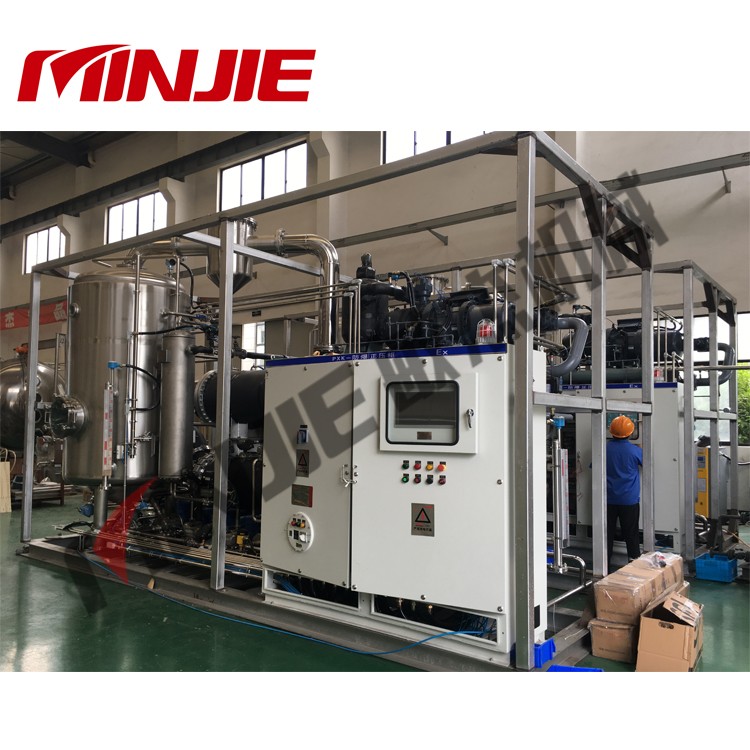 Anti-explosive low temperature multi effect evaporator  