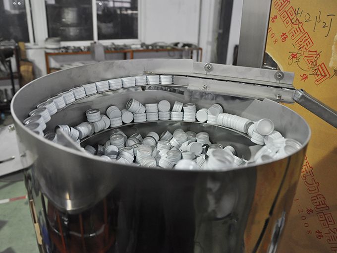 ALC Series Automatic Capping Screwing Machine  