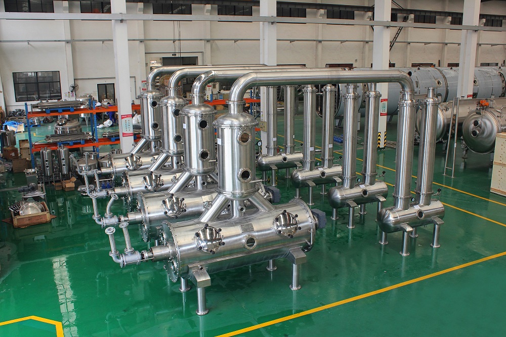 Fruit maple syrup low temperature evaporator  