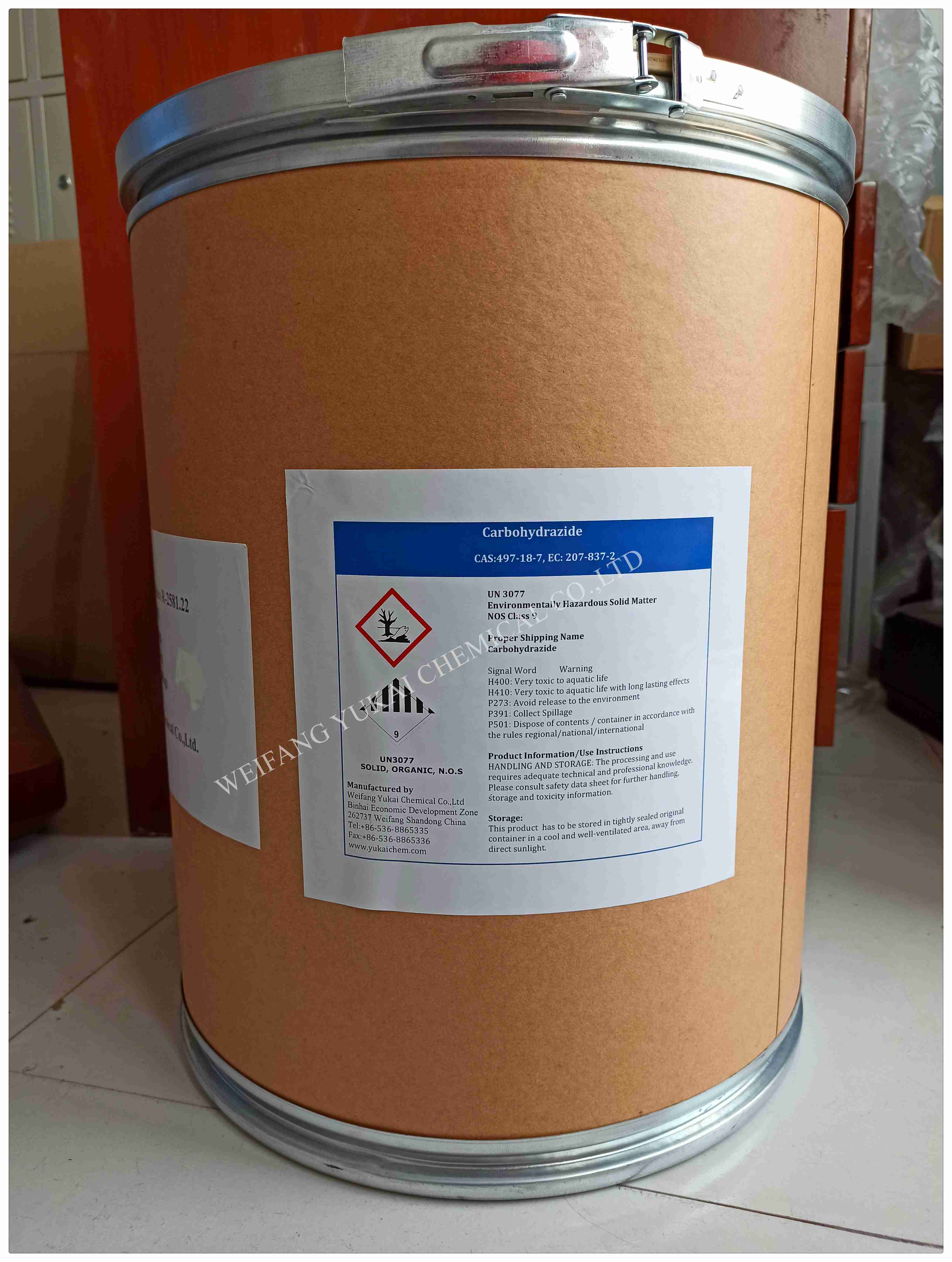 Carbohydrazide  