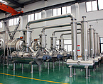 Vacuum low temperature dairy cow milk evaporator