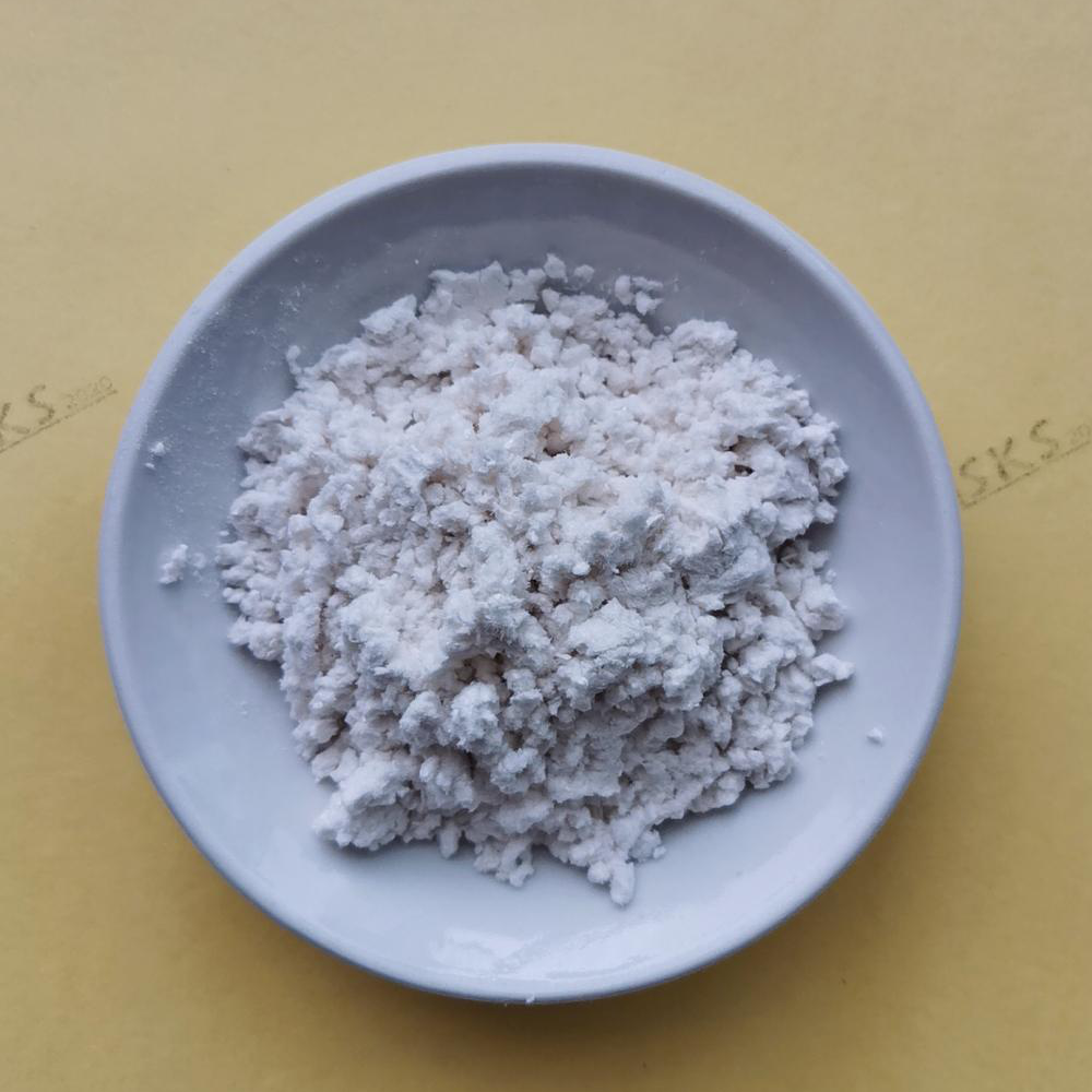 2-Chloro-4-(1H-Pyrazol-5-Yl)Benzonitrile  