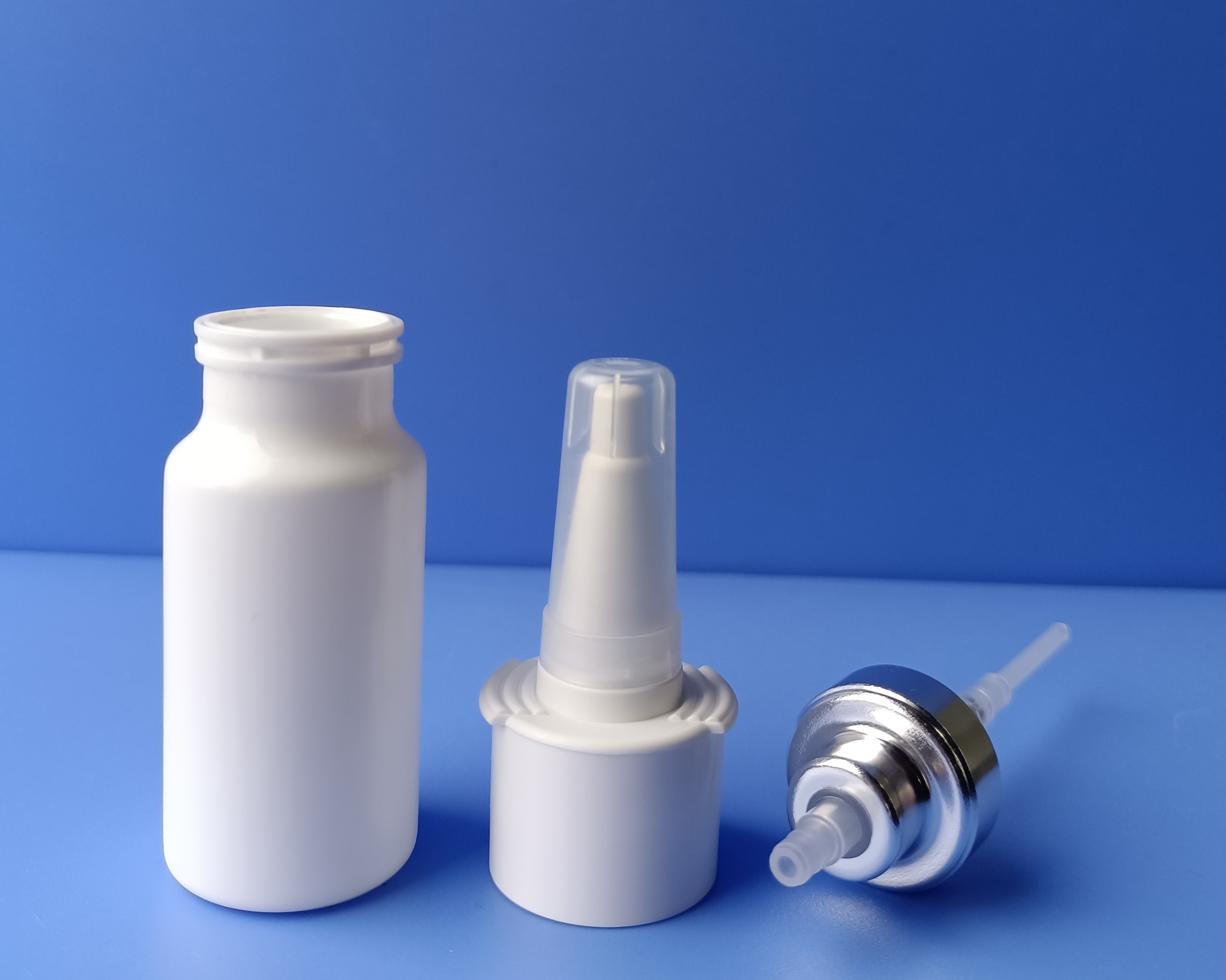 Multi dose V# Nasal Spray Pumps, Crimp on Closure, with HDPE Bottle