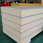 PUR/PU/PIR/Puf Polyurethane Foam Insulation/Insulated Sandwich Wall and Roof Panels for Prefabricate