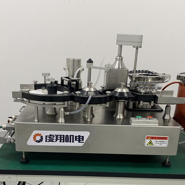 Table type filling & stoppering machine