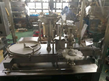 單頭砸蓋機(jī)