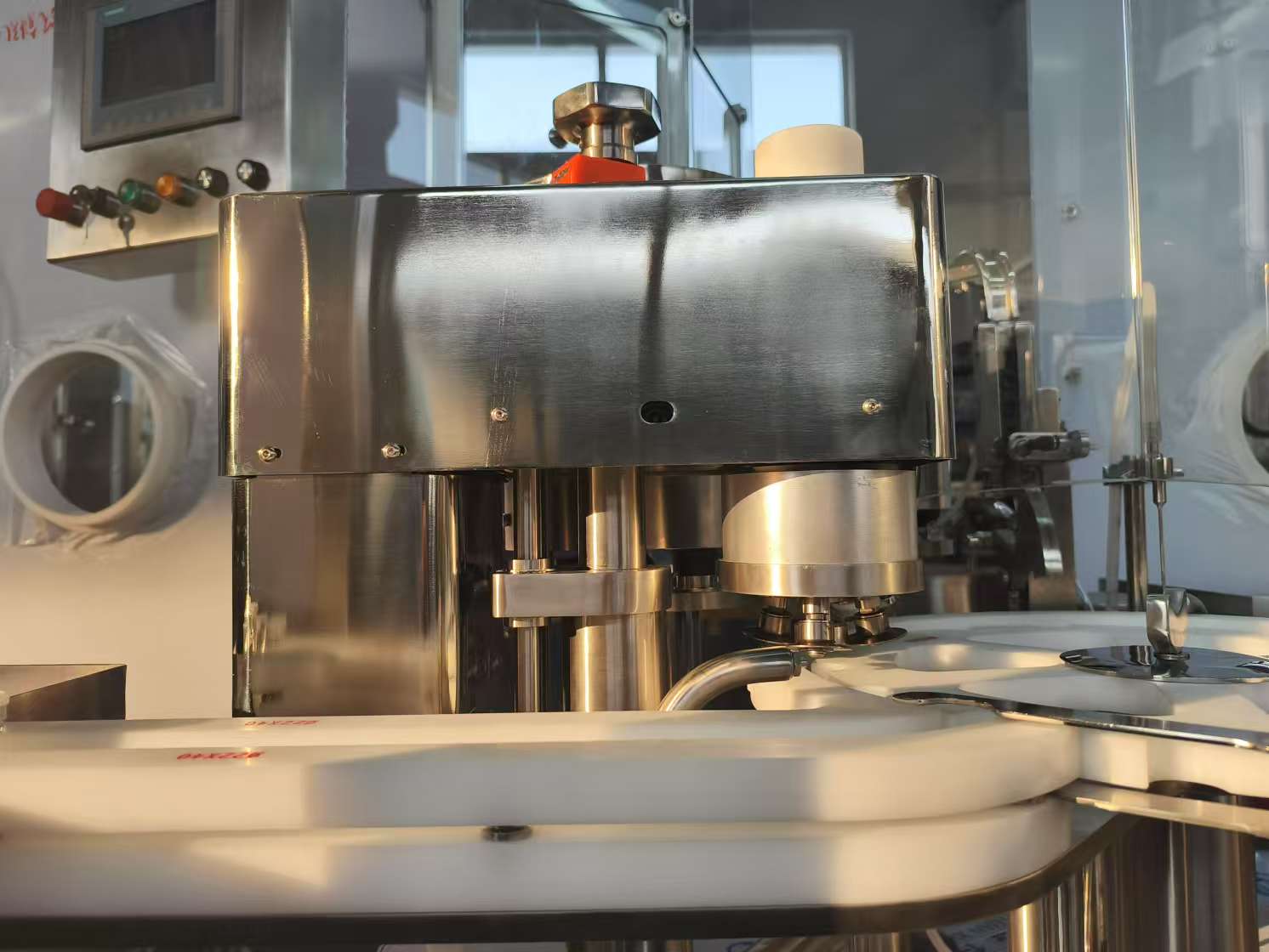 Filling and capping machine  
