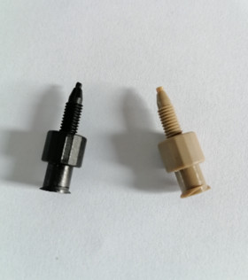 Luer adapter/syringe sampling connector