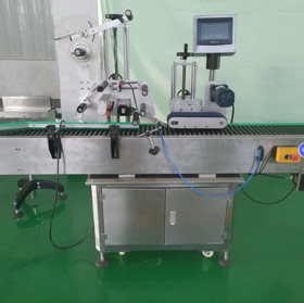 PF-2610 Horizontal Labeling Machine