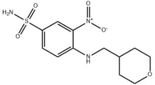 3-Nitro-4-[[(tetrahydropyran-4-yl)methyl]amino]benzenesulfonamide