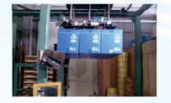 Determination method and device for improving vacuum adsorption capacity of corrugated box surface b