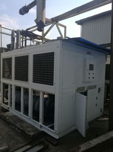 Industrial-Grade 120TR Air Cooled Screw Chiller For Heavy-Duty Cooling Needs