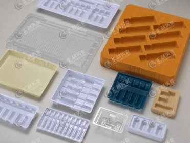 Pressure absorbing plastic tray