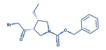 (3R,4S)-3-(2-Bromoacetyl)-4-ethyl-1-pyrrolidinecarboxylic acid phenylmethyl ester
