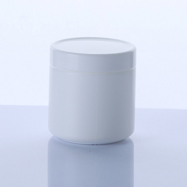 NO.B100B Powder plastic bottle