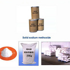 Solid sodium methoxide