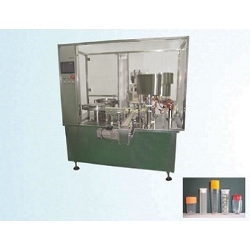 Automatic plastic vial powder quantitative filling machine