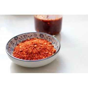 Sichuan style spicy flavor Glass Bottle,Plastic Bottle,Bulk Packaging and Cooking Use chili oil 