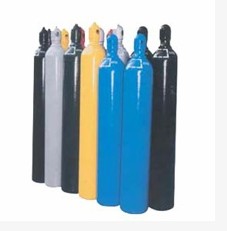 Seamless steel gas cylinder