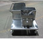 New type horizontal swing granulator