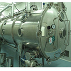 Low-temperature vacuum drying equipment