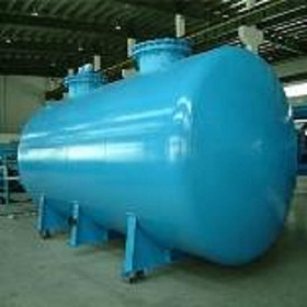 Methanol tank