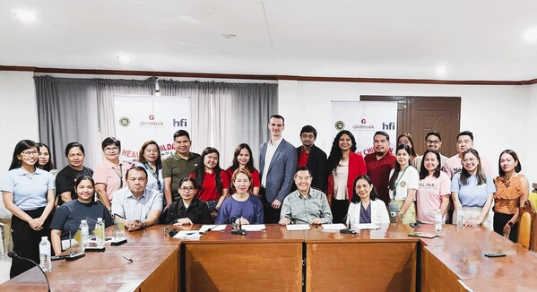 At the launch Hon. Josephine I. Iquina, Municipal Mayor, Malinao, Tomas Mihal, Adeel Hasan, Tincy George from Glenmark and Dr. Jaime Galvez